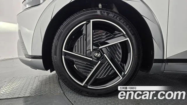 Hyundai IONIQ 5 2024 thumb 5
