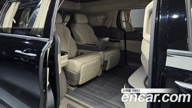 Kia Carnival 2022 thumb 11