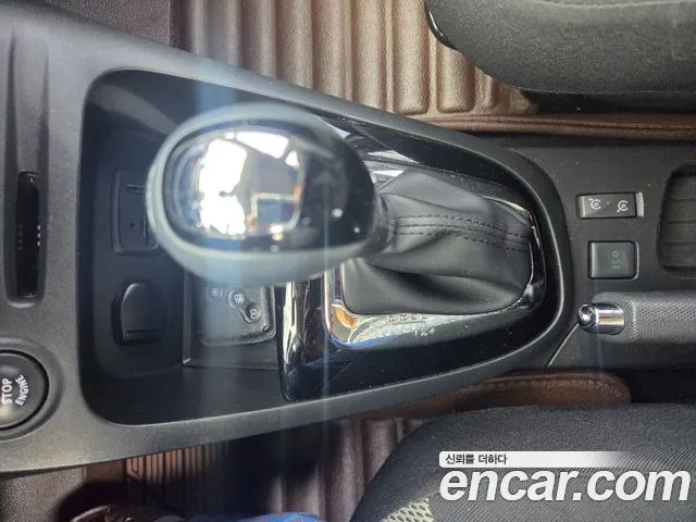 Renault-KoreaSamsung Captur 2014 thumb 9
