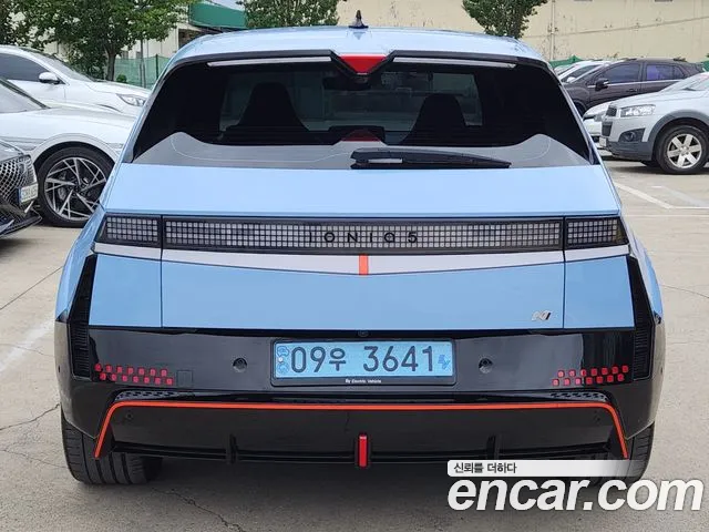 Hyundai IONIQ 5 2023 thumb 3