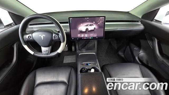 Tesla Model Y 2022 thumb 6