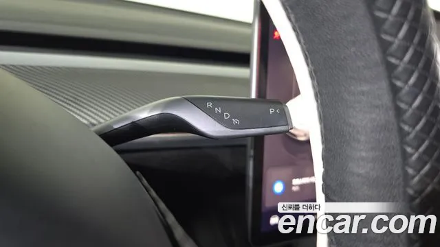 Tesla Model Y 2022 thumb 8