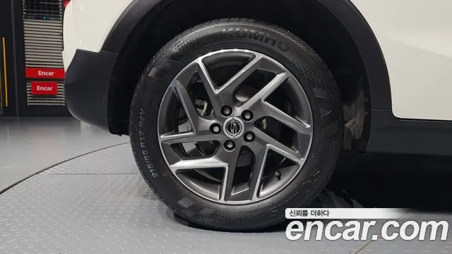 KG_Mobility_Ssangyong TIBOLI 2022 thumb 5