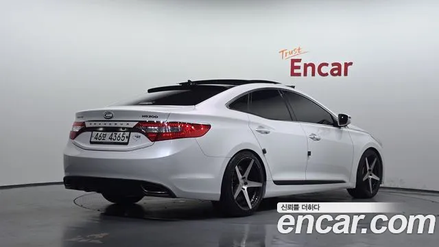 Hyundai Grandeur 2013 thumb 2