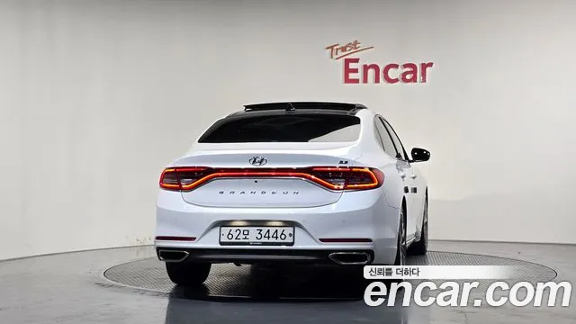 Hyundai Grandeur 2018 thumb 3