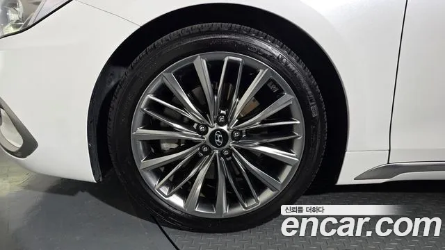 Hyundai Grandeur 2018 thumb 4