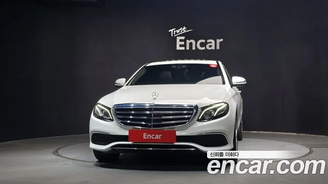 Mercedes-Benz E-Класс 2020 thumb 3