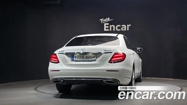 Mercedes-Benz E-Класс 2020 thumb 4