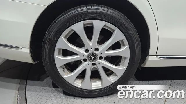 Mercedes-Benz E-Класс 2020 thumb 5
