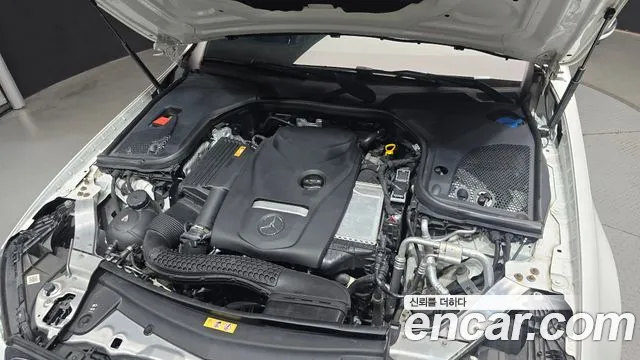 Mercedes-Benz E-Класс 2020 thumb 6