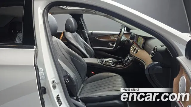 Mercedes-Benz E-Класс 2020 thumb 11