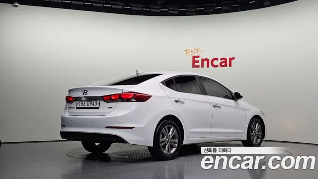 Hyundai Avante 2016 thumb 2