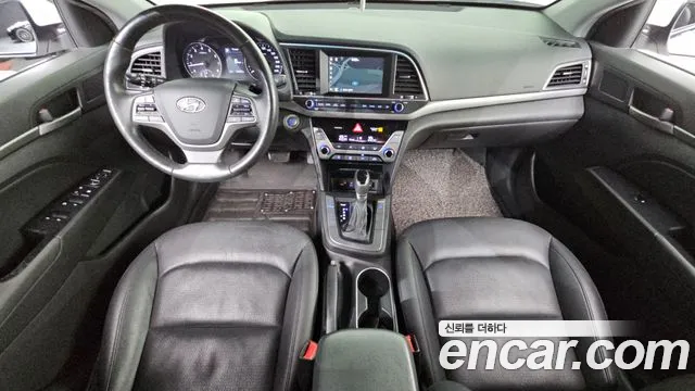 Hyundai Avante 2016 thumb 7
