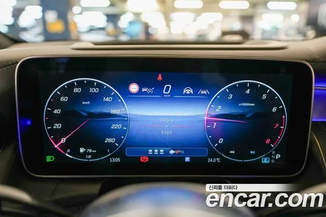 Mercedes-Benz GLC 2024 thumb 6