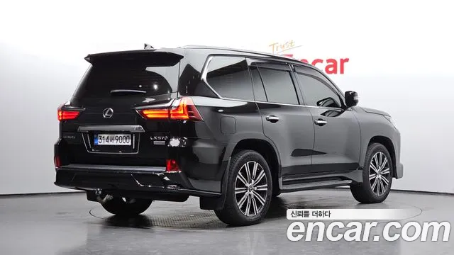 Lexus LX 2019 thumb 2
