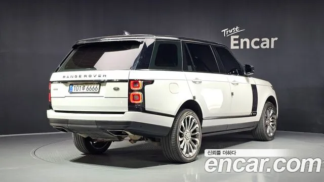 Land Rover Range Rover 2017 thumb 2