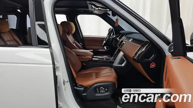 Land Rover Range Rover 2017 thumb 11