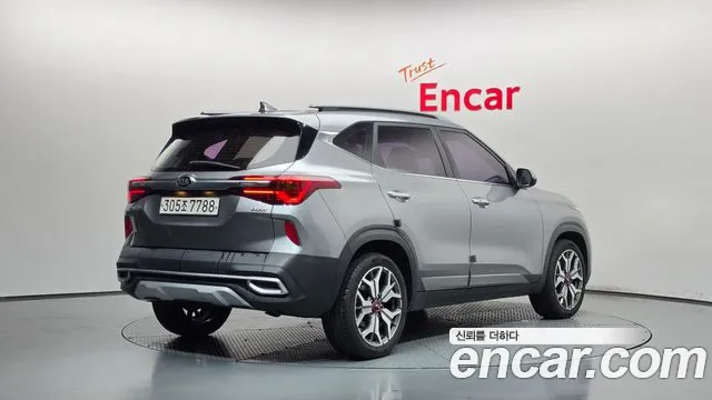 Kia Seltos 2019 thumb 2