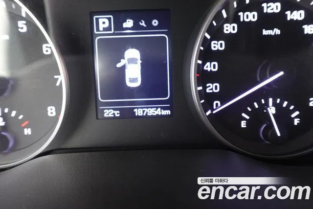 Hyundai Avante 2016 thumb 8