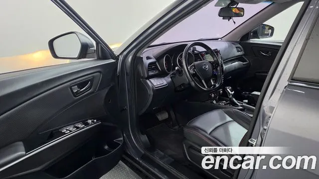 KG_Mobility_Ssangyong TIBOLI 2018 thumb 10