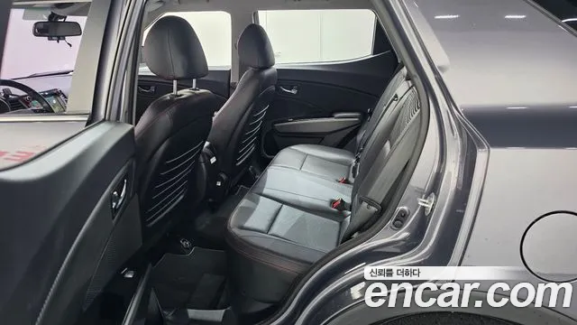 KG_Mobility_Ssangyong TIBOLI 2018 thumb 12