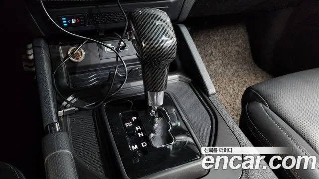 KG_Mobility_Ssangyong Rexton 2022 thumb 9