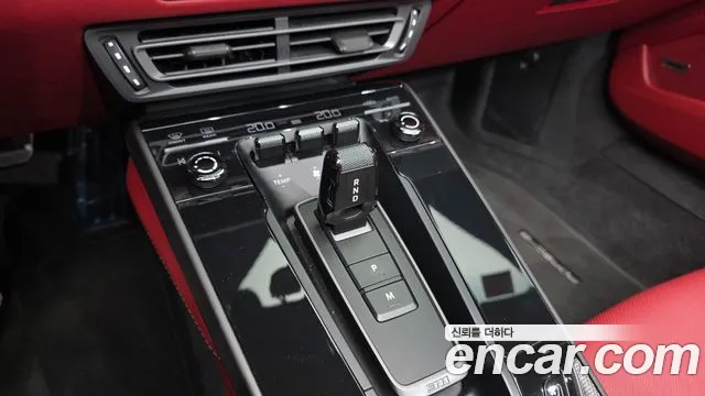 Porsche 911 2024 thumb 8