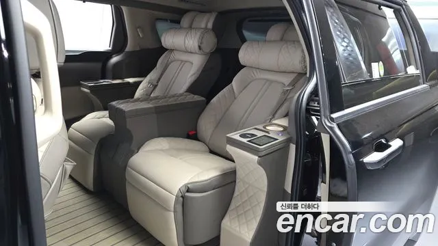 Kia Carnival 2022 thumb 11