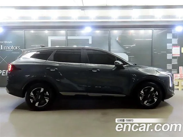 Kia Sportage 2025 thumb 3