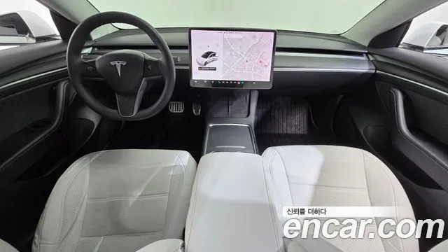 Tesla Model 3 2021 thumb 7