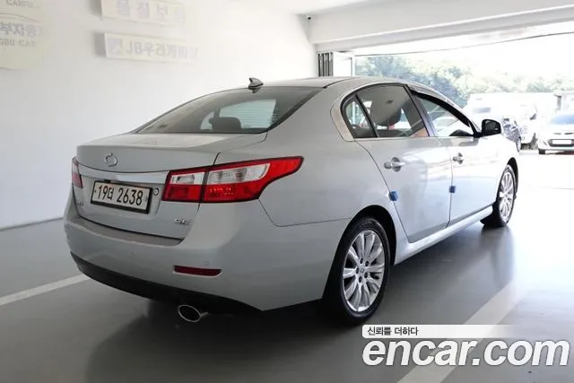 Renault-KoreaSamsung SM5 2014 thumb 2