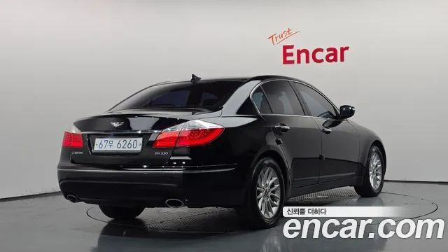 Hyundai Genesis 2010 thumb 2