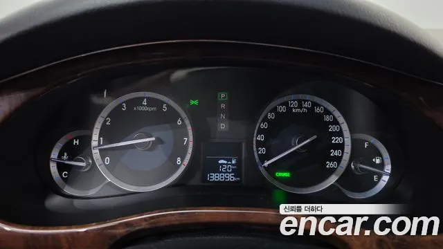 Hyundai Genesis 2010 thumb 8
