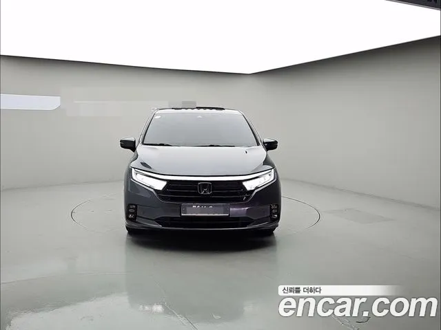 Honda Odyssey 2022 thumb 3