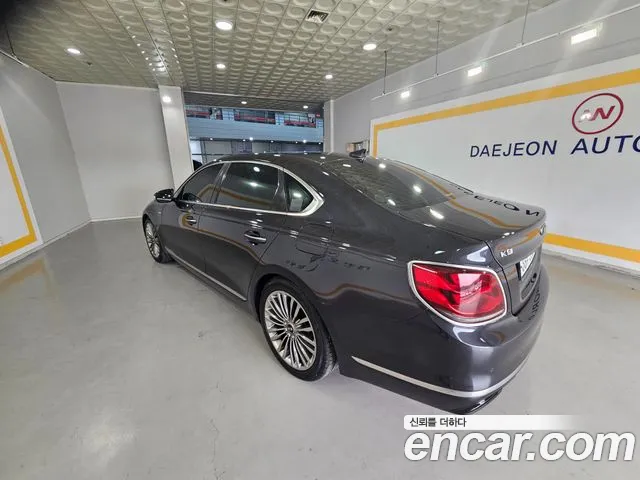 Kia K9 2018 thumb 3