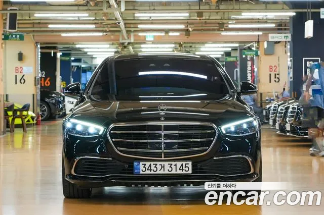 Mercedes-Benz S-Класс 2021 thumb 3