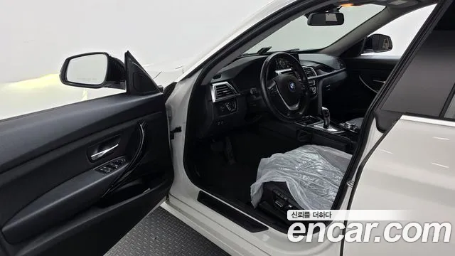 BMW Gran Turismo 2019 thumb 10
