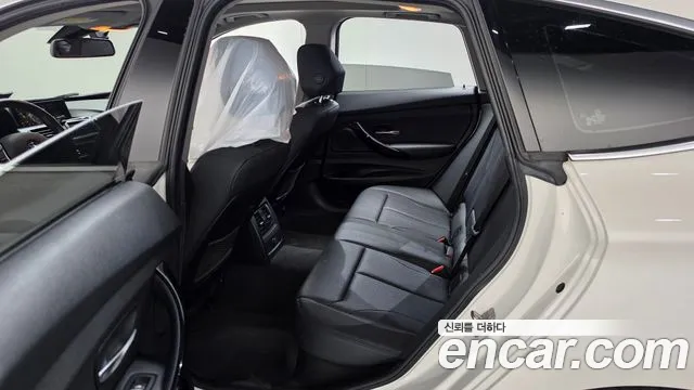 BMW Gran Turismo 2019 thumb 11
