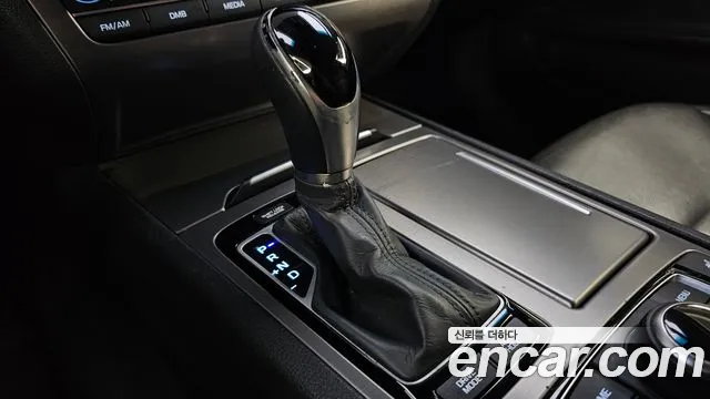 Hyundai Genesis 2015 thumb 9