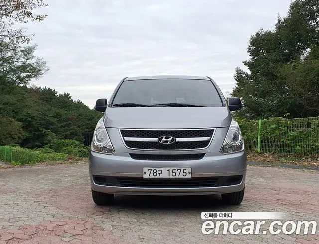 Hyundai Starex 2013 thumb 3