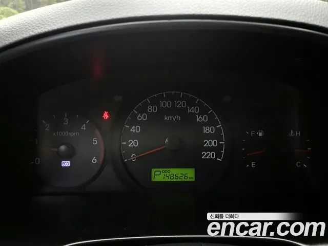Hyundai Starex 2013 thumb 9