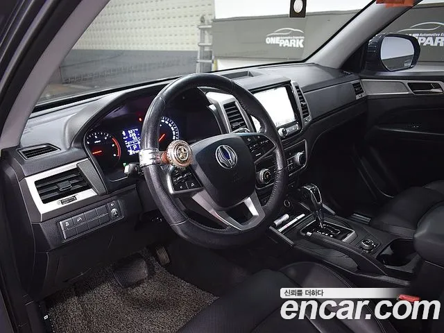 KG_Mobility_Ssangyong Rexton 2018 thumb 4