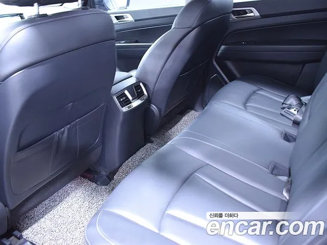 KG_Mobility_Ssangyong Rexton 2018 thumb 7