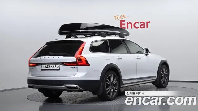 Volvo V90 2020 thumb 2