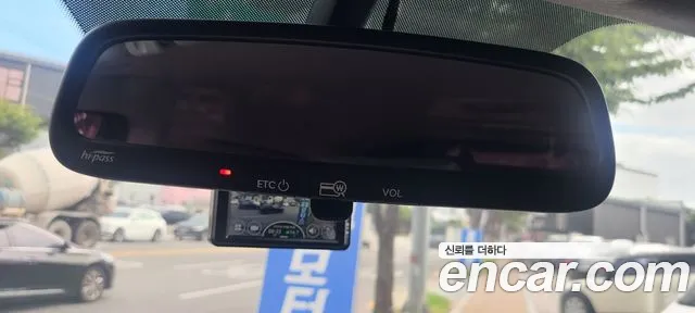 Hyundai Starex 2019 thumb 9