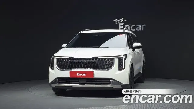Kia Carnival 2024 thumb 3