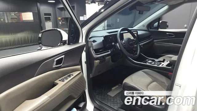 Kia Carnival 2024 thumb 10