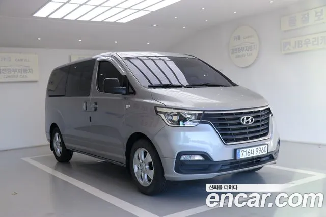 Hyundai Starex 2019 thumb 3