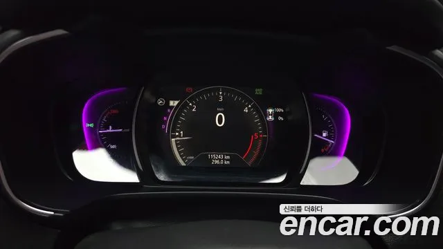 Renault-KoreaSamsung Koleos 2018 thumb 8