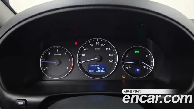 Hyundai Starex 2017 thumb 8